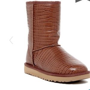 Croc embossed Ugg lined boots